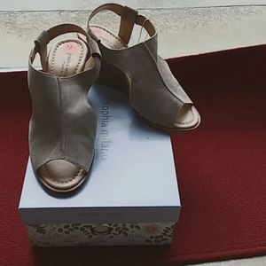 Italy Sophia Milano Suede Wedges 9.5 NIB